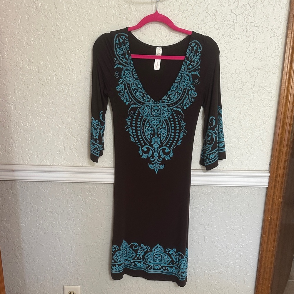 Elegant Brown and Turquoise Patterned Dress